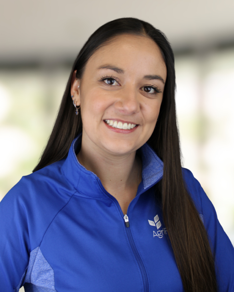 Abigayle Huntress is a farm financing specialist serving WA, OR, ID, and MT.
